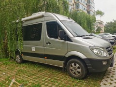 南京金龙开沃房车 小型专用客车