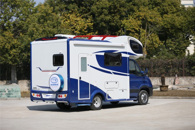 拓锐斯特依维柯C型欧风版TIC-611 56.6万起 2E1A4291