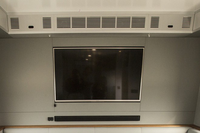 德野奔驰6X6越野房车征途者B诺马迪森房车戈壁荒漠无限征途这是描述信息