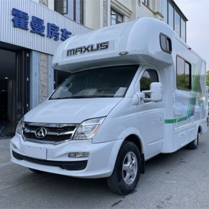 2018款上汽大通RV80 2.5T自动挡 C 型房车  上汽大通