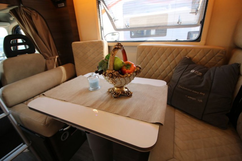 旌航房车巍浩（WH-590-II）auto_3591