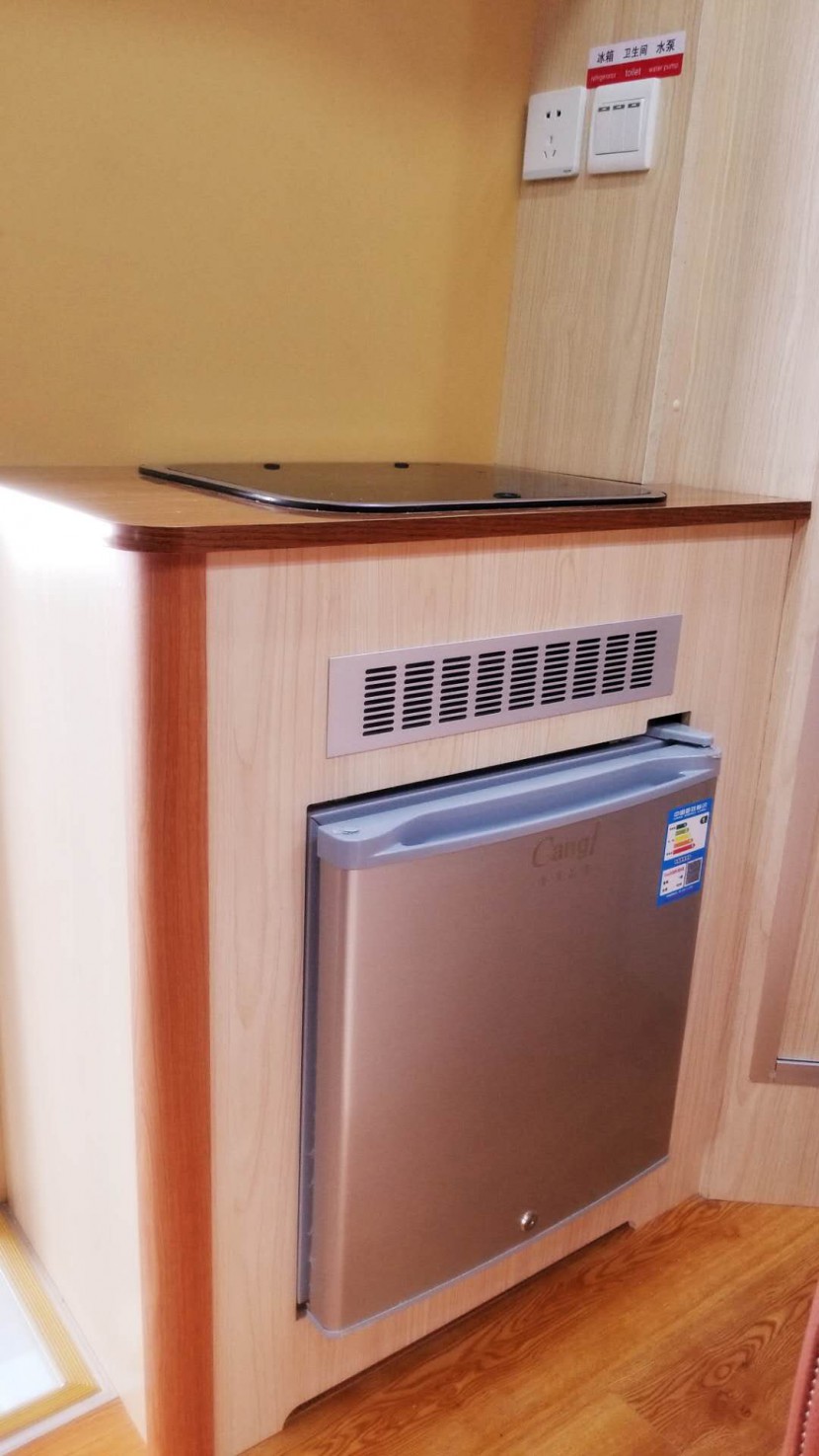 爱旅途房车大通C型居家版小额头旅居房车 停售 311116080388411042