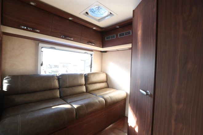 拓锐斯特欧尚II版TIC——611A  55.8万元 WLH_8428