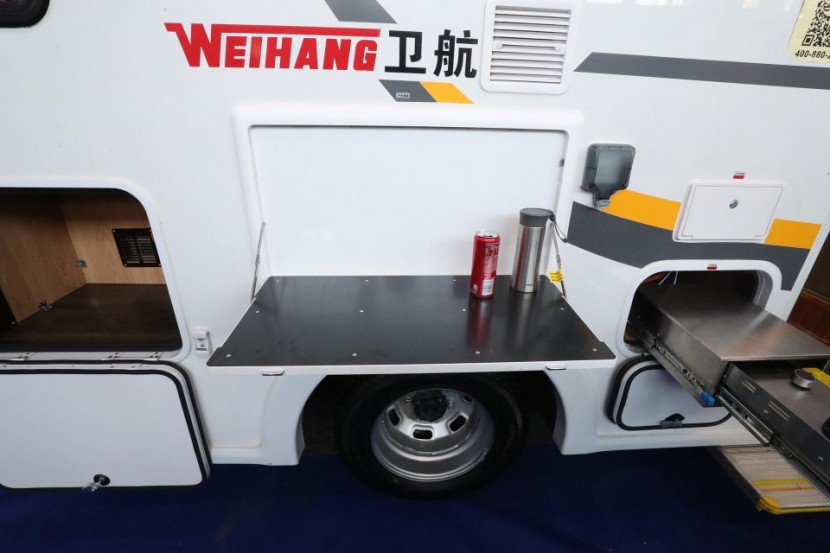 【9.12洛阳房车展】卫航房车携2019款国产依维柯欧胜C型自动挡房车亮相展会9dbf54de460443b4909cb9b61d6a2963