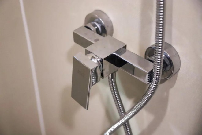 宇通T310上路版拖挂房车2a2f526e892d4d6b909bead672fa697c