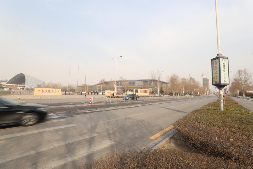 3.31郑州房车展场地河南省体育中心 WLH_3678