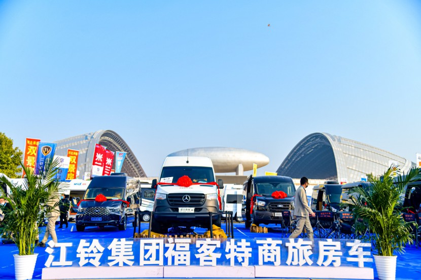 2021.10.21-24第三届郑州房车展精彩照片集锦 10362639