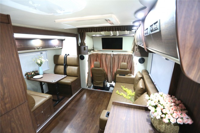 拓锐斯特依维柯C型舒适版TIC-610 52.8万起 00001347