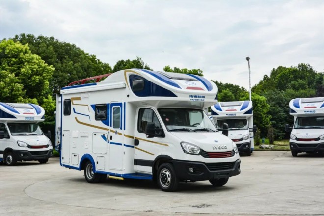 拓锐斯特房车：当有人说你太能“装”？