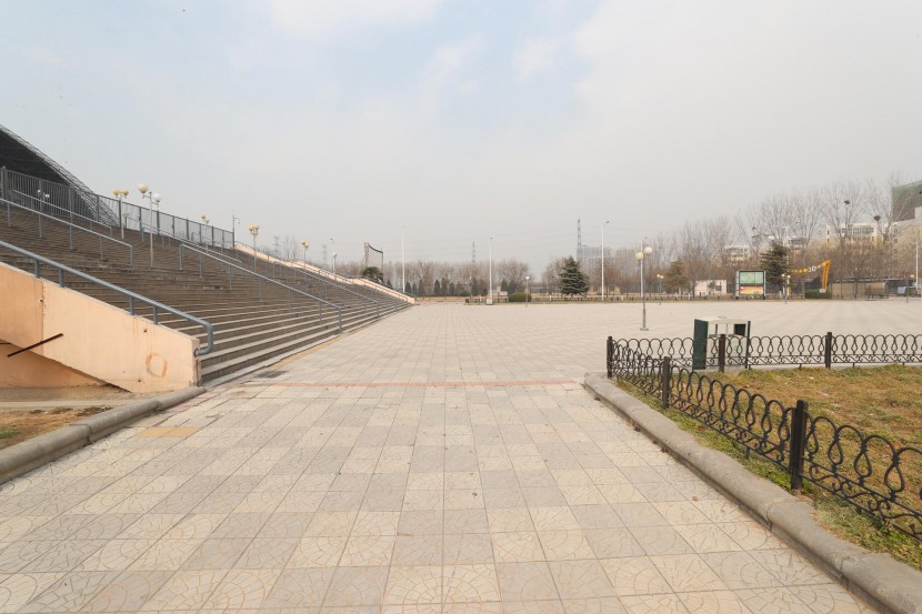 3.31郑州房车展场地河南省体育中心 WLH_2851