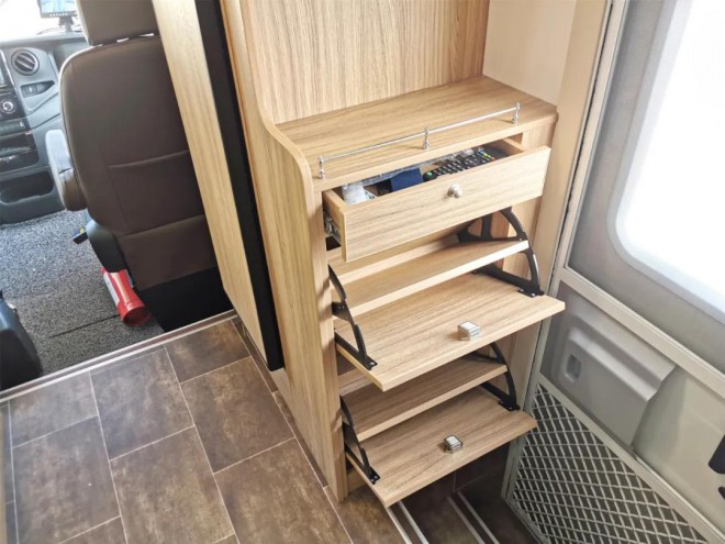 拓锐斯特未来1个月的新品，提前剧透第一弹，47.8-65.8万385ecc4f9fc54ddaac6c785d5cbe59c9