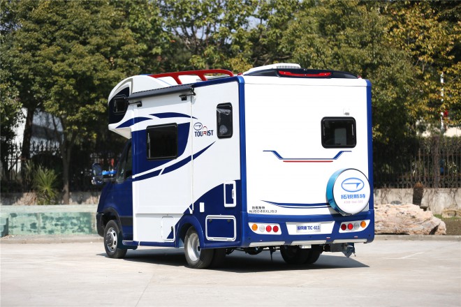 拓锐斯特依维柯C型欧风版TIC-611 56.6万起 2E1A4294