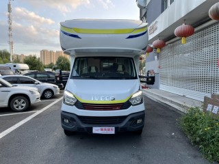 览众 2020款塞拉维双拓展