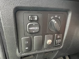 巨威 双排四驱皮卡房车