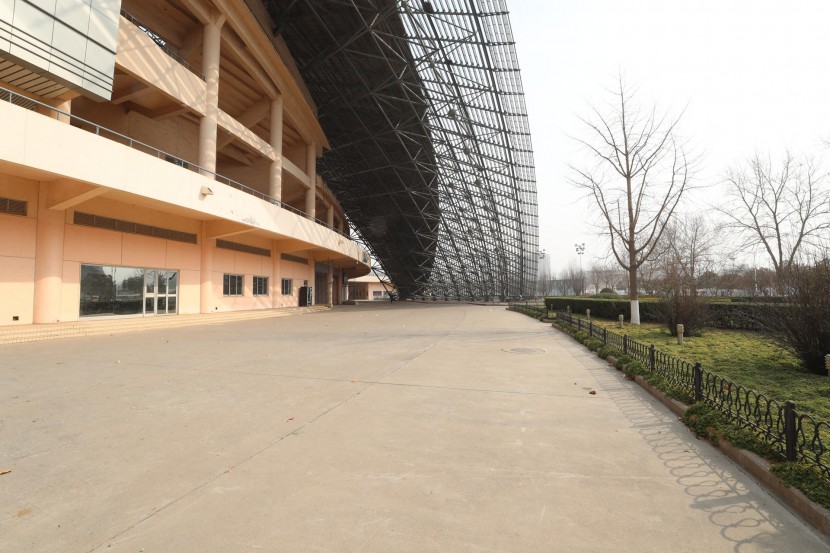 3.31郑州房车展场地河南省体育中心 WLH_3483