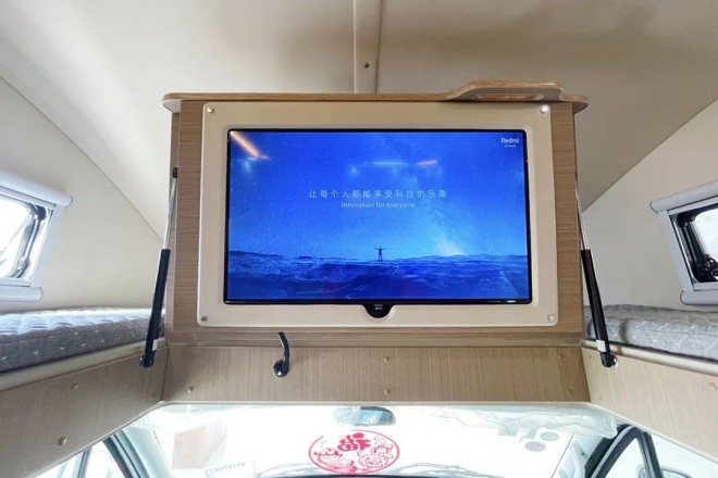 途佳依维柯C型房车，途经山水，佳期与共！06b0fcfd822ae1c43ea3702a09a04c1c