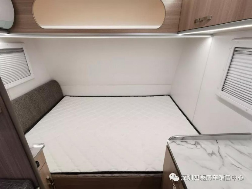 11.23杭州房车展14.98万科斯房车“挑战者”，为越野玩家量身定造，全国上牌！e7c4d92015f747ad9aa9d2203d176604