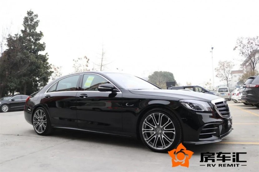 2020款英飒版奔驰S450L实拍，行政豪华轿车中的王者！2.jpg