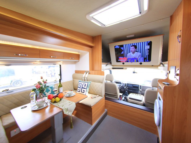 法美瑞欧马可S002-舒适版房车  49.8万元 IMG_2610-tryout