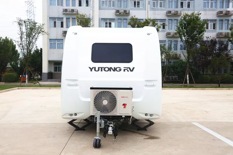 宇通拖挂房车上路啦，约吗?