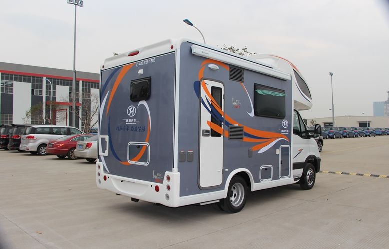 旌航房车巍浩(WH-593-2)自行式C型房车auto_3739