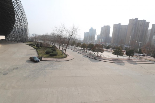 3.31郑州房车展场地河南省体育中心 WLH_3423