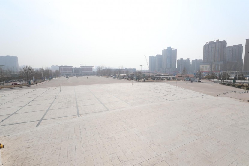 3.31郑州房车展场地河南省体育中心 WLH_2974