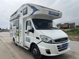 程力房车 依维柯宝迪C型