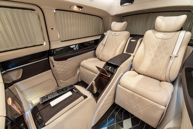 卡尔森鸿博（V-class）奔驰商务车博关经典20210320101559_7179