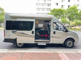东风漫旅 东风御风