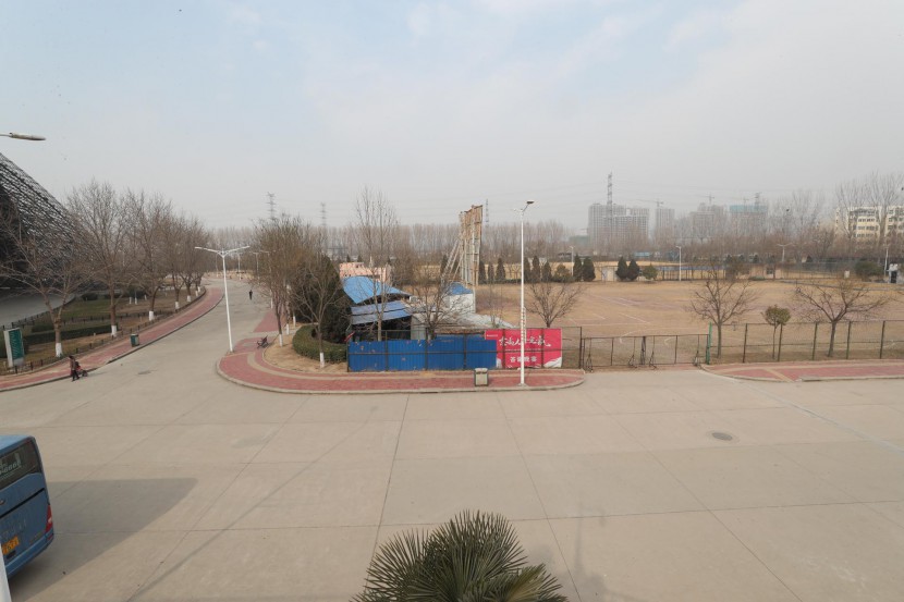 3.31郑州房车展场地河南省体育中心 WLH_2888