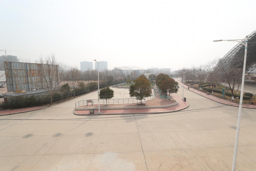 3.31郑州房车展场地河南省体育中心 WLH_2858