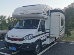 瑞弗 2022款瑞弗V820双扩展房车（巅峰版）