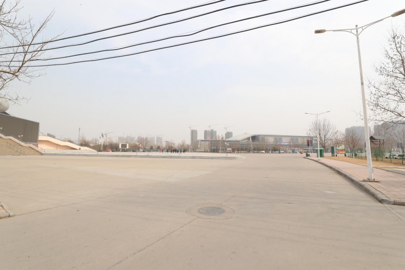 3.31郑州房车展场地河南省体育中心 WLH_3305