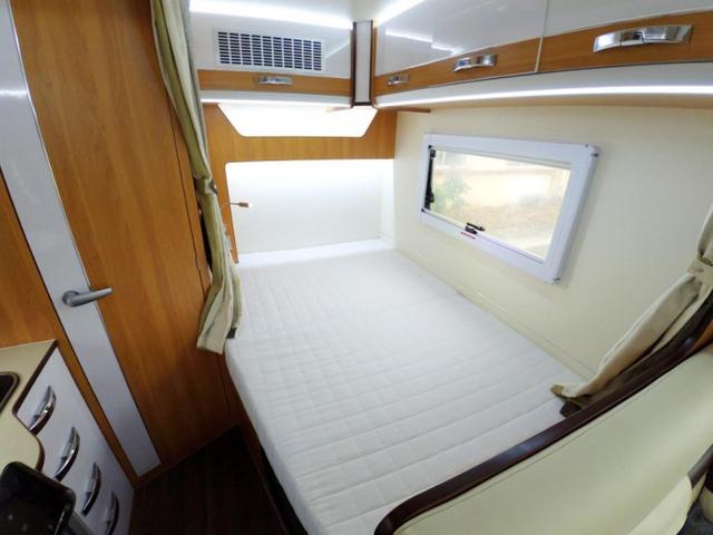 【4•12洛阳房车展】新星房车“私人定制”款依维柯、大通小额头宝石蓝房车强势入驻展会国产房车崛起！&mdash;&mdash;新星国产依维柯T型小额头房车