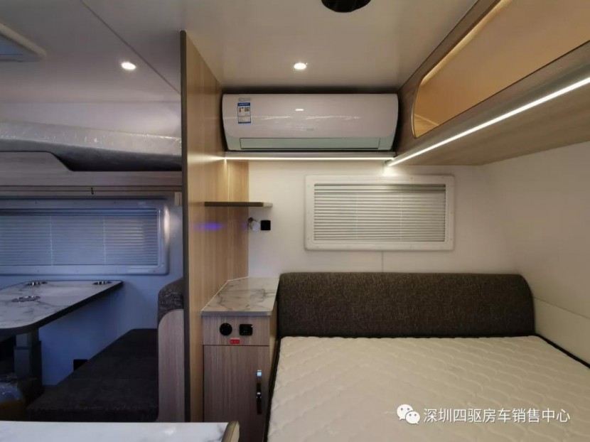 11.23杭州房车展14.98万科斯房车“挑战者”，为越野玩家量身定造，全国上牌！4dcfb4af4bff431fa9e686d27ec78f14