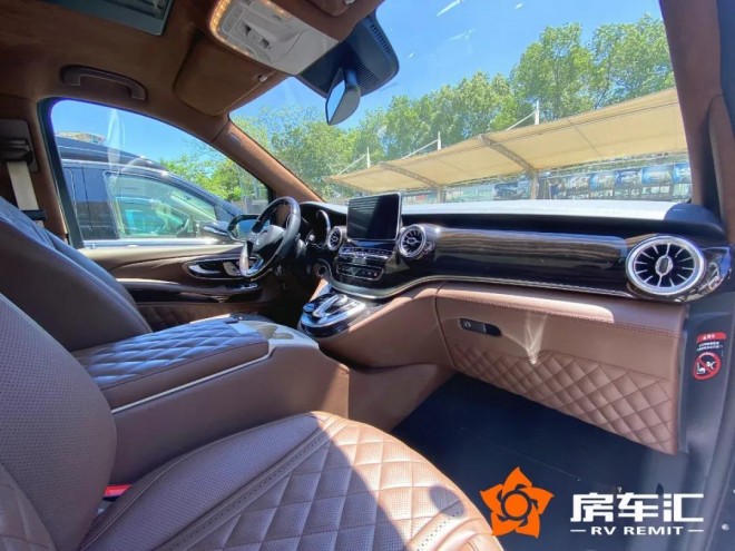 奔驰新款MPV？立标更霸气，真享受，这才是飞机头等舱体验！4.jpg