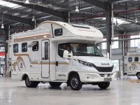 铂驰-进口依维柯(国六）