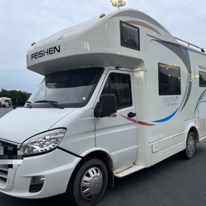 飞神房车 2018款5043