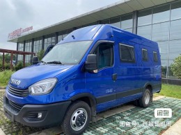星通 小型旅居车