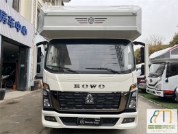 豪沃 2024 款重汽豪沃 C型拓展旅居房车