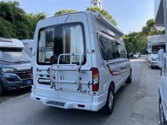2020款 程力大通V80 2.5T 柴油 长轴 B型房车 程力威牌