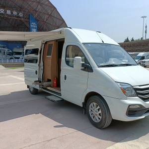 程力 国六大通V80长轴高顶