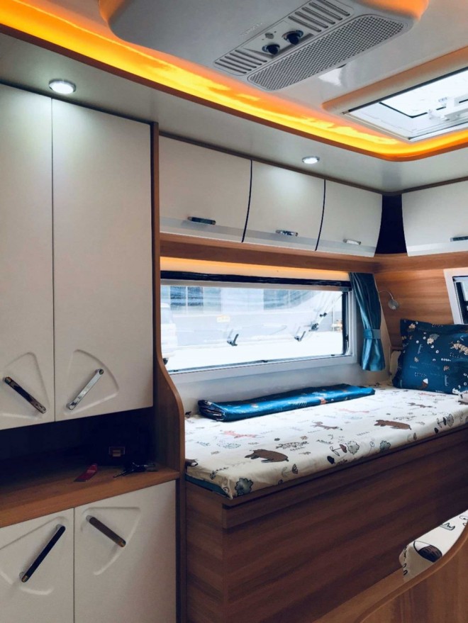 澳森拖挂房车——C型款14e8f5813cc1472c8be67e542b82112c