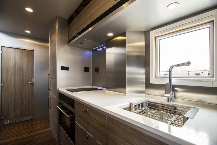 德野man8X8越野房车领航者F-诺马迪森房车荒野壹号驰骋无界这是描述信息