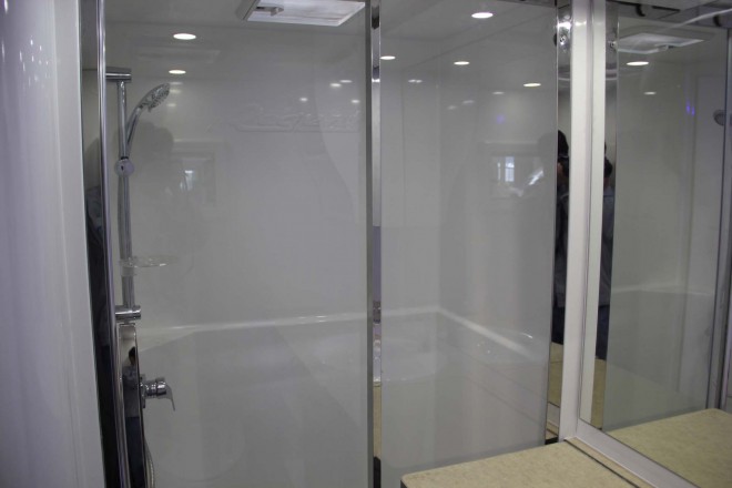 戴德隆翠R19B国内营地版拖挂房车 15.5万元 IMG_9281