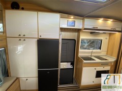 上汽跃进 2021款H300轻卡房车