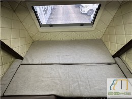 依维柯 2018款依维柯中意极致双拓展C型房车