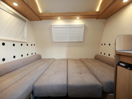 985A1057