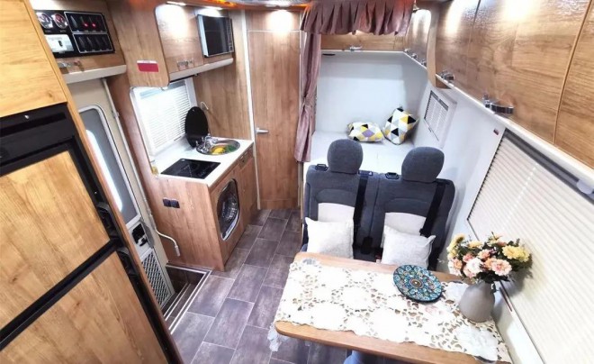 拓锐斯特未来1个月的新品，提前剧透第一弹，47.8-65.8万ad31e78b909f41b780cb22d4d151b6b0